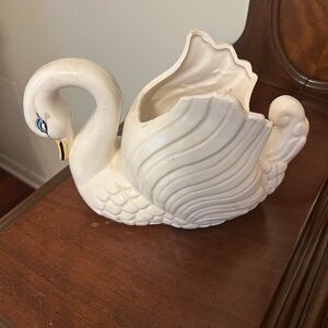 Graceful White Swan Planter
